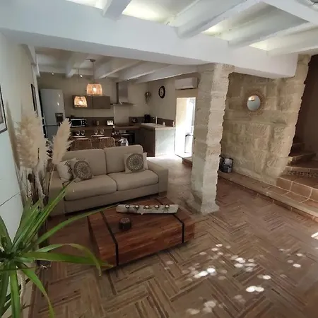 Hotel Le Clos De Camargue