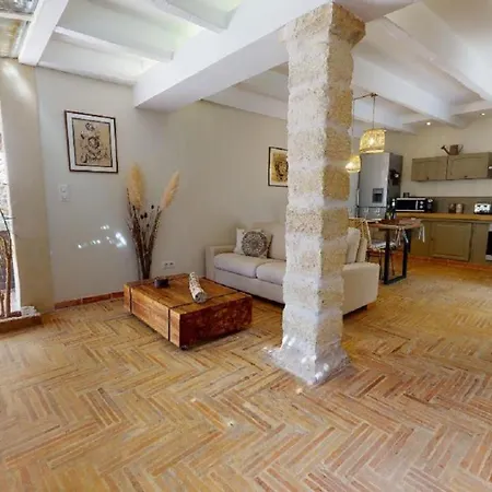 Hotel Le Clos De Camargue Gallician